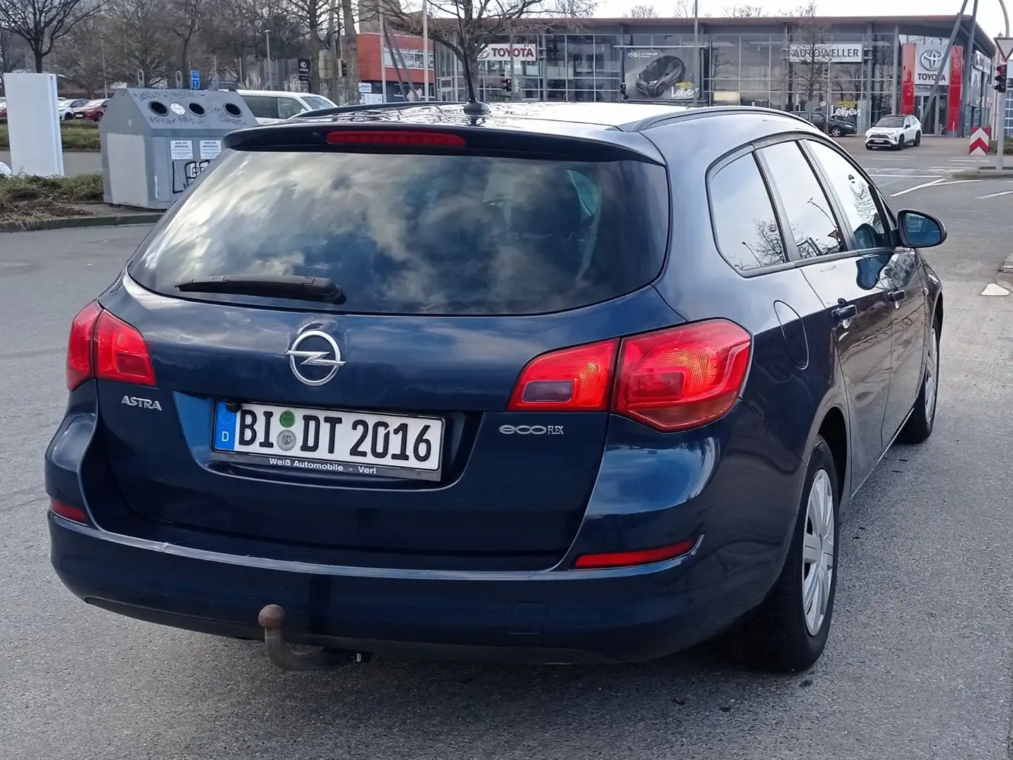 Opel Astra 1.3 CDTI DPF ecoFLEX Sports TourerStart/Stop Desig Blau - 2