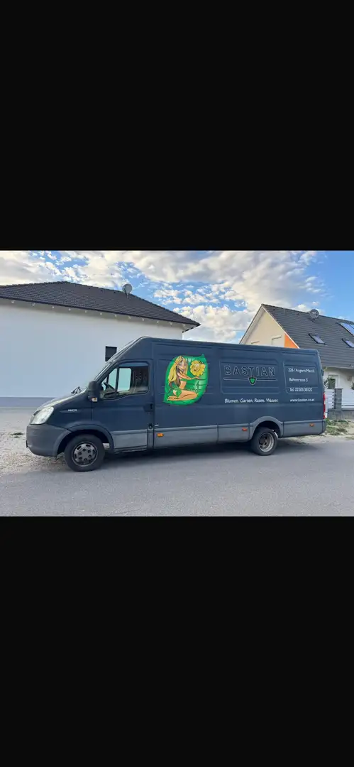 Iveco Daily 35C13 Grau - 2