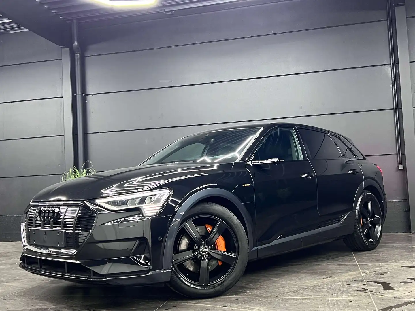 Audi e-tron 55 Quattro 95 kWh / Full Black / Negro - 1