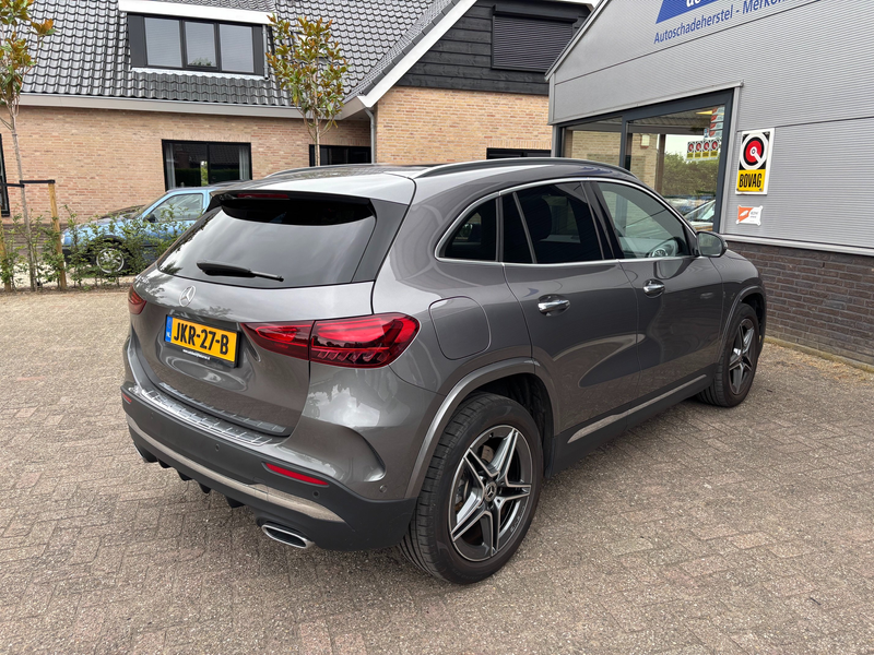 Mercedes-Benz GLA 250 250 e AMG Line — photo 9
