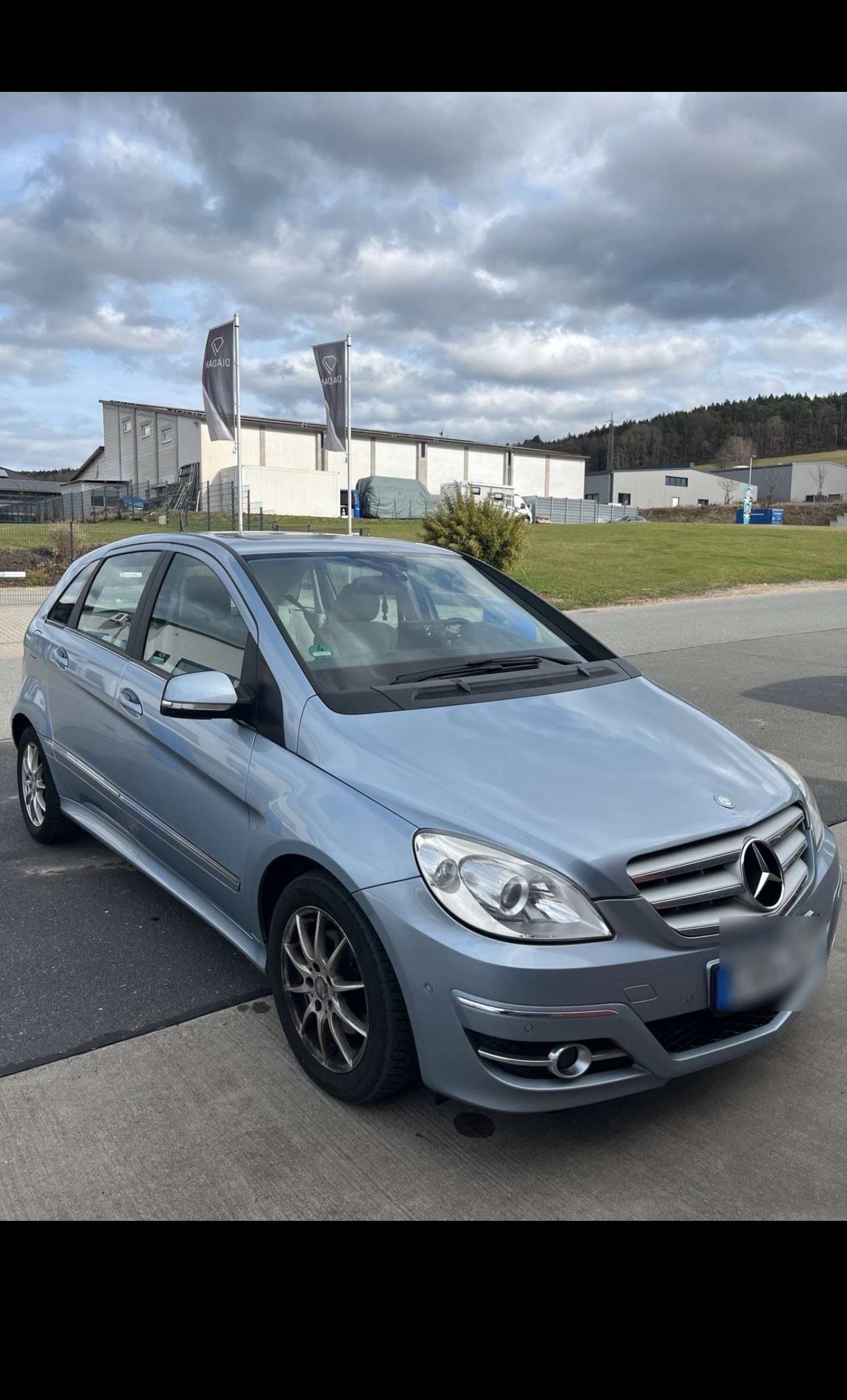 Second hand Mercedes Benz B-Class 200