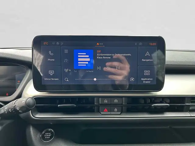 Jeep Avenger view 12