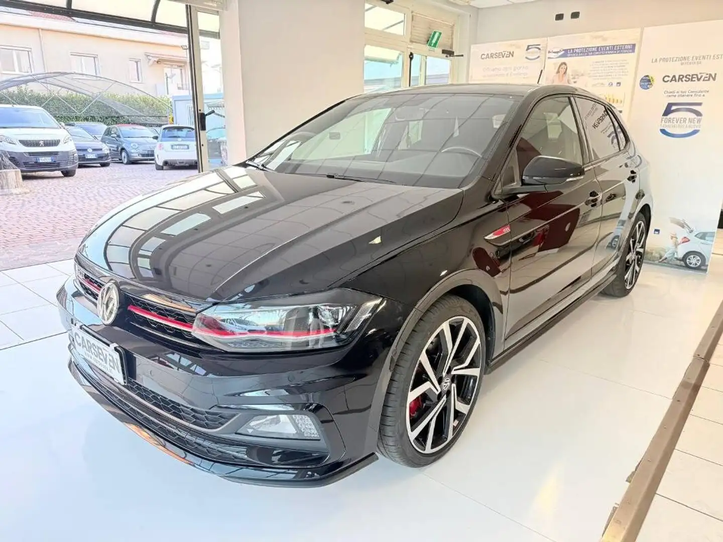 Volkswagen Polo GTI 2.0 tsi GTI 200cv dsg Negro - 1