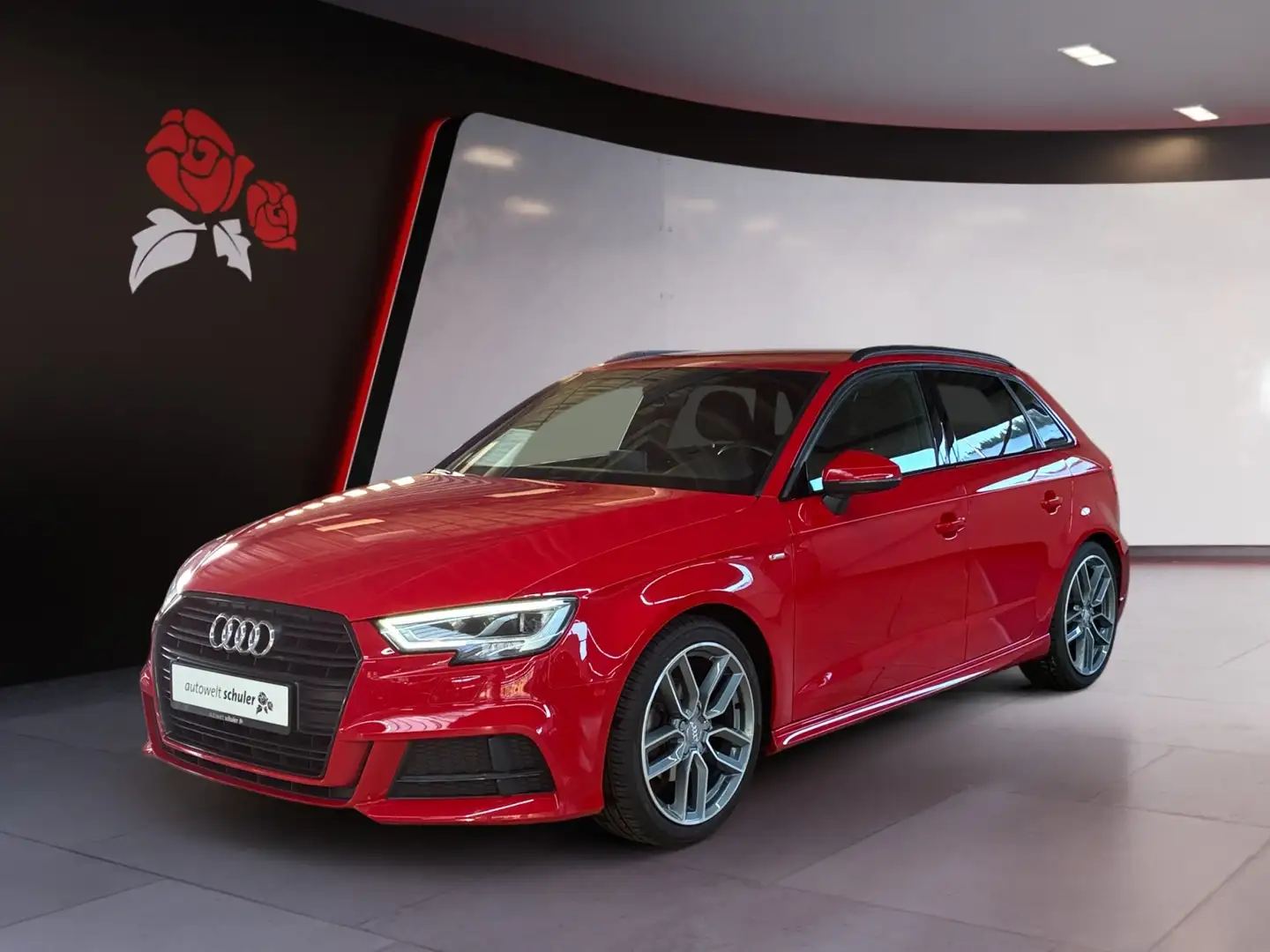 Audi A3 Sportback 1.5 TFSI S-tronic S-Line sport AHK LED Red - 2