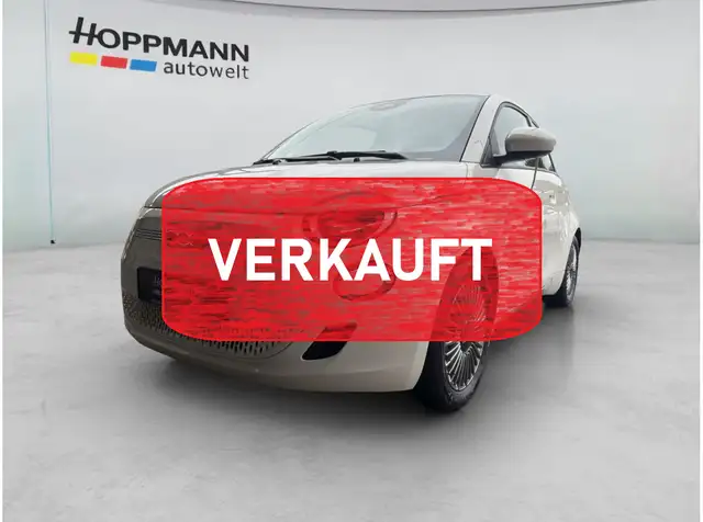 Fiat 500e *+WALLBOX*CARPLAY*KLIMAAUTOMATIK*ALU