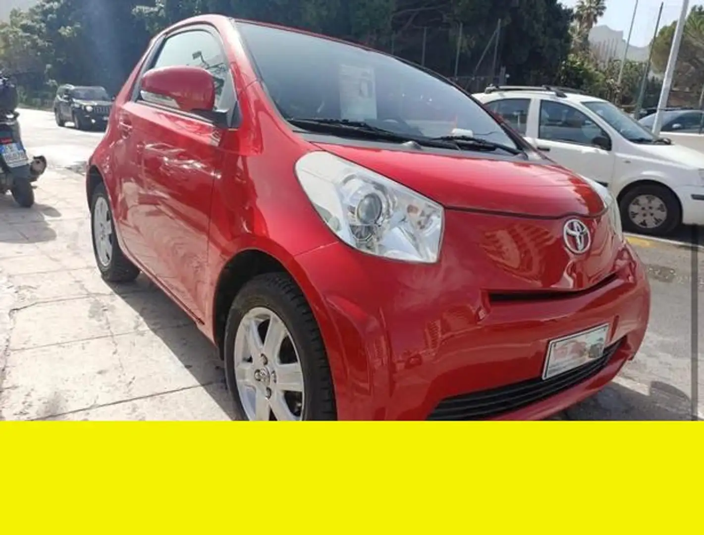 Toyota iQ - 1