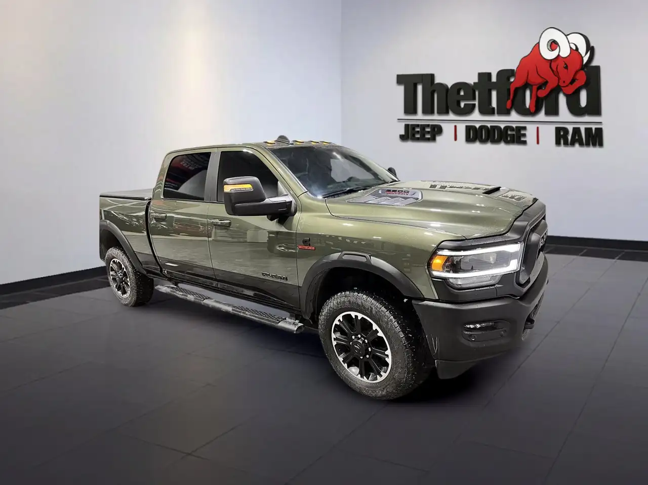 RAM 2500 снимка RAM 2500