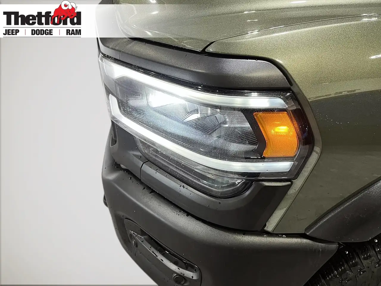 RAM 2500 снимка RAM 2500