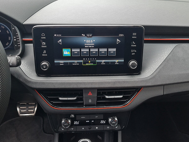 Skoda Scala 1,0 TSI Selection DSG — photo 13