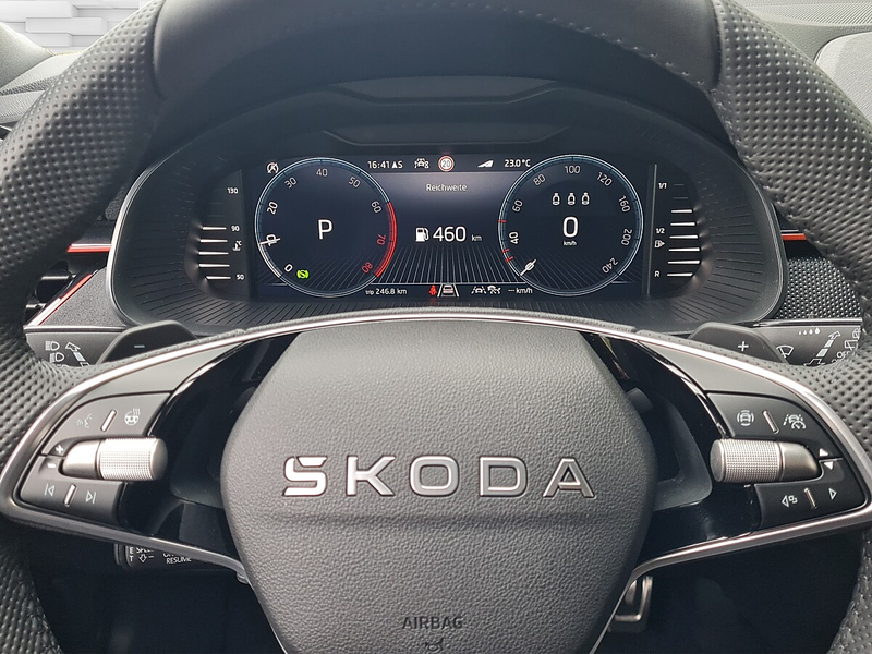 Skoda Scala 1,0 TSI Selection DSG — photo 12