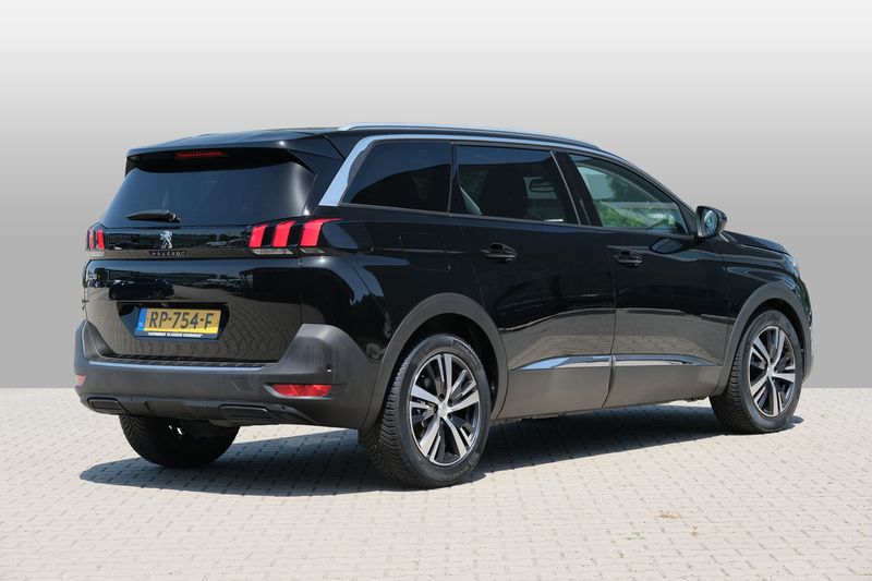 Peugeot 5008 1.6 e-THP Blue Lease Premium — photo 4