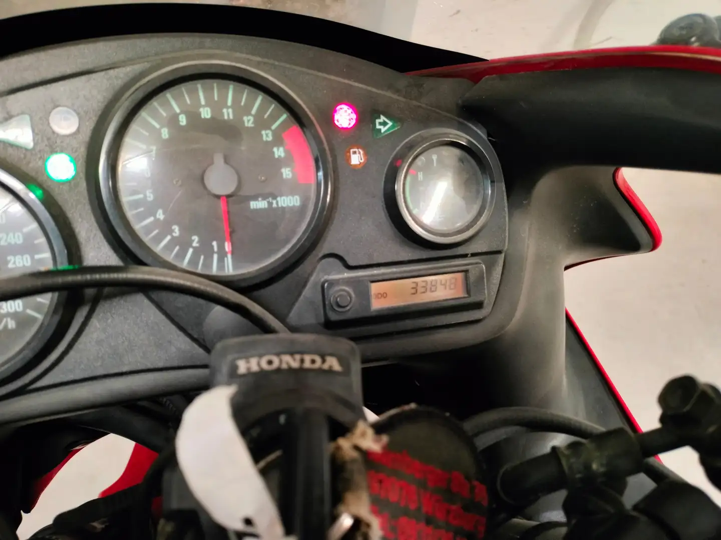 Honda CBR 600 Rot - 2