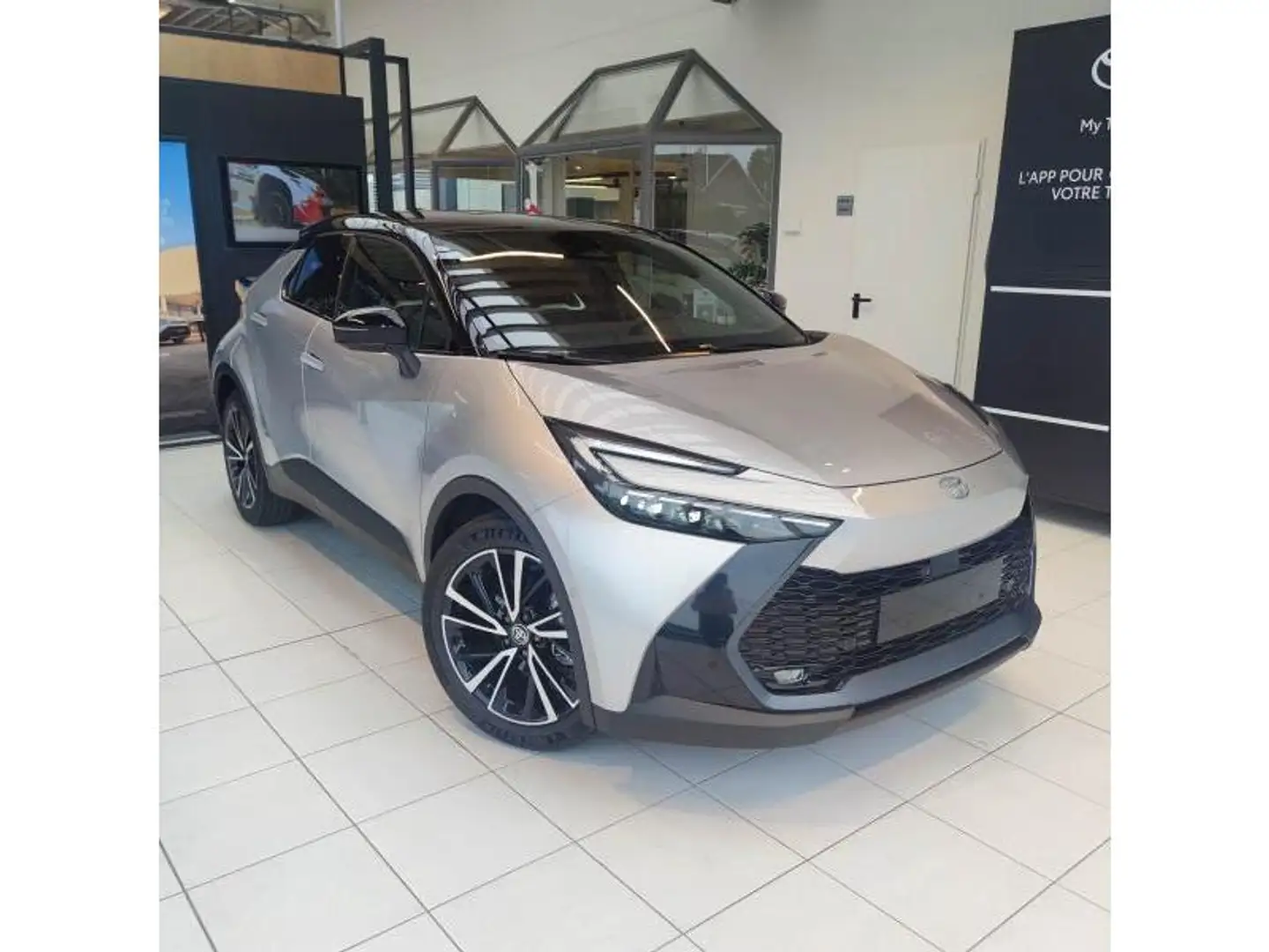 Toyota C-HR Premium NEUVE DESTOCKAGE! Grijs - 2
