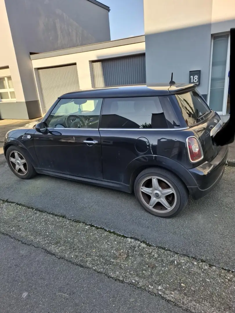 MINI Cooper D 1.6 - 1