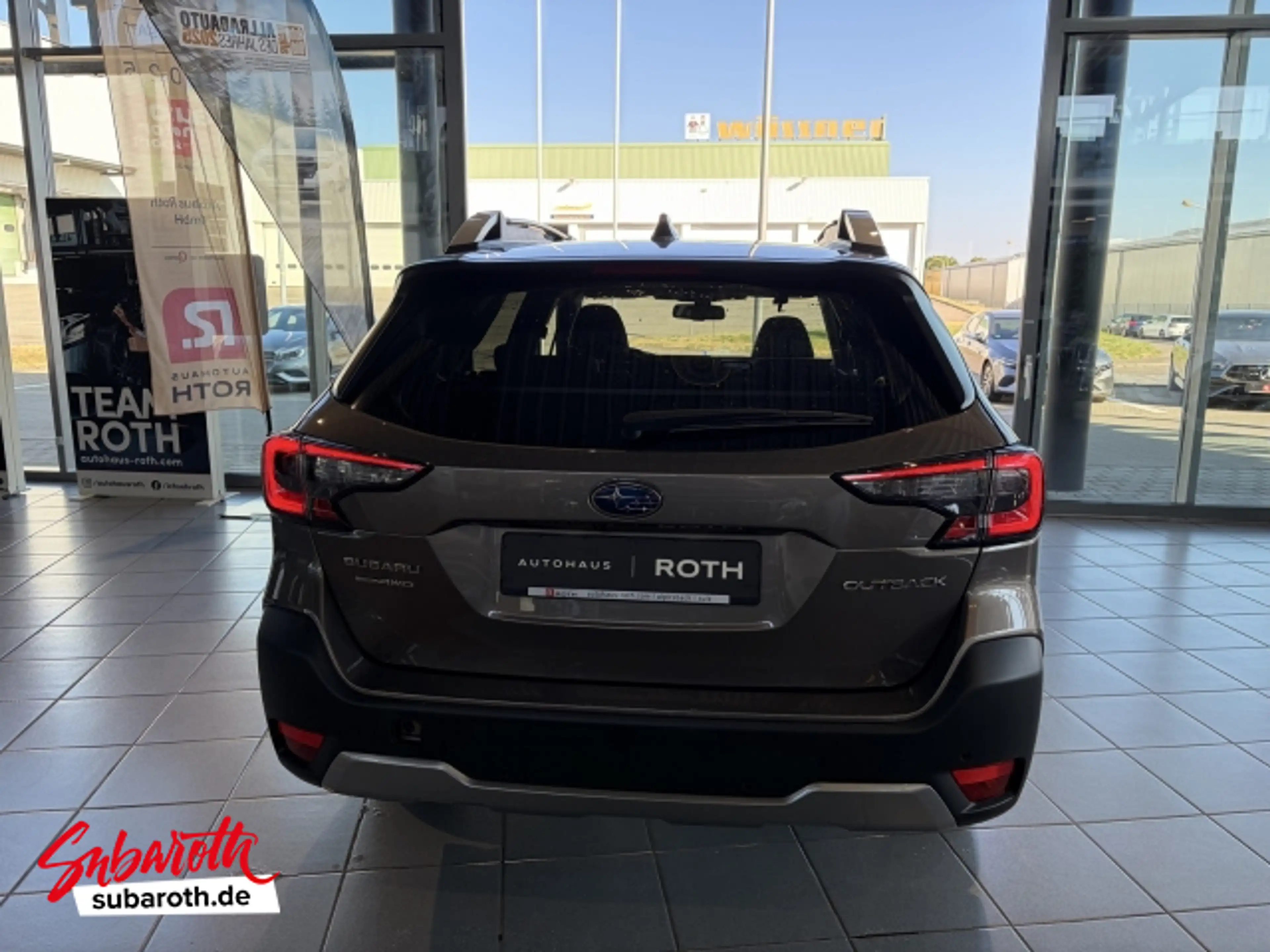 Subaru OUTBACK Outback 2.5i Platinum (EURO 6e) — photo 6