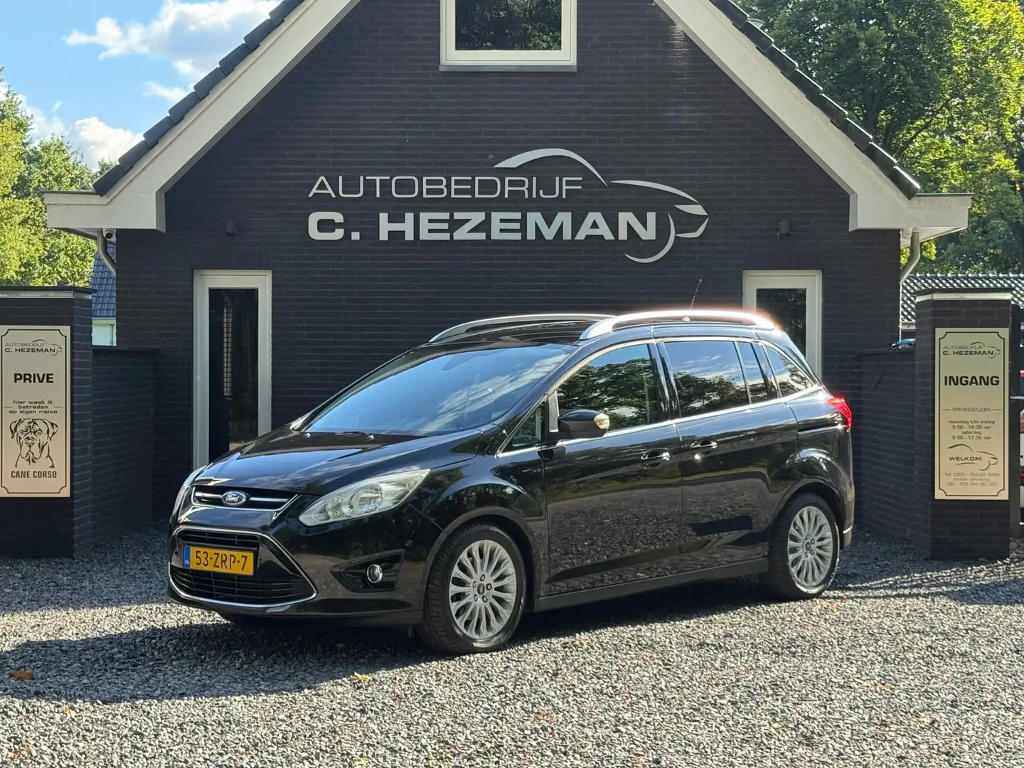Ford Grand C-Max 1.0 Titanium NWE Distributieset Camera Navigatie C Zwart - 2