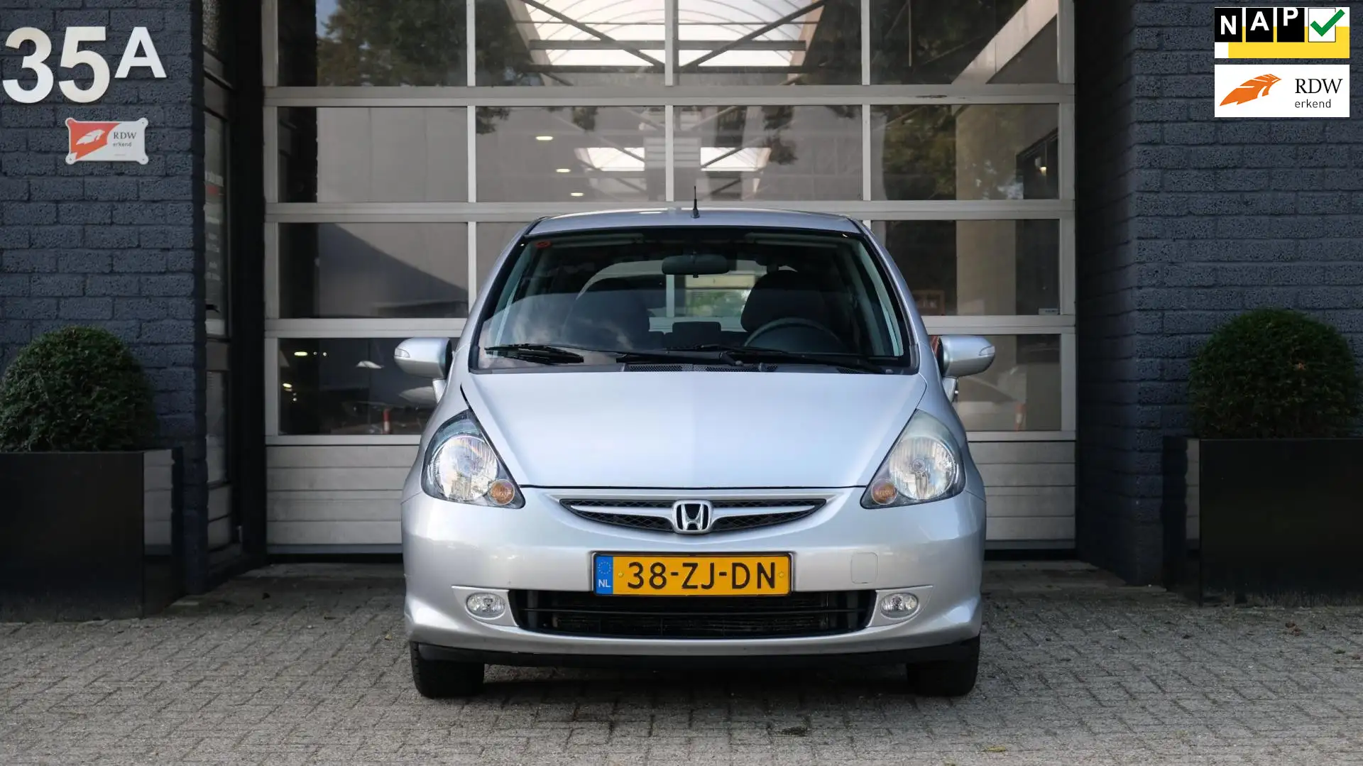 Honda Jazz 1.4 LS Airco Grijs - 1