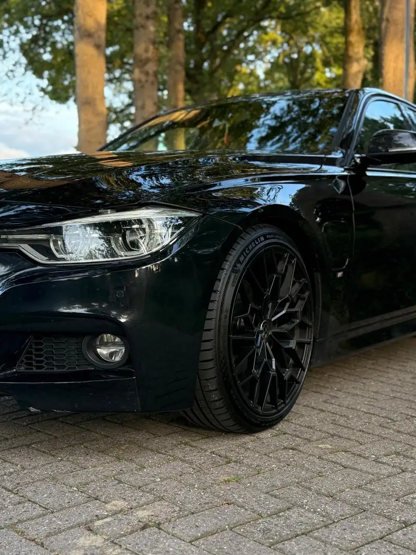 BMW 330 330e Cent.Hi.Ex. Zwart - 2
