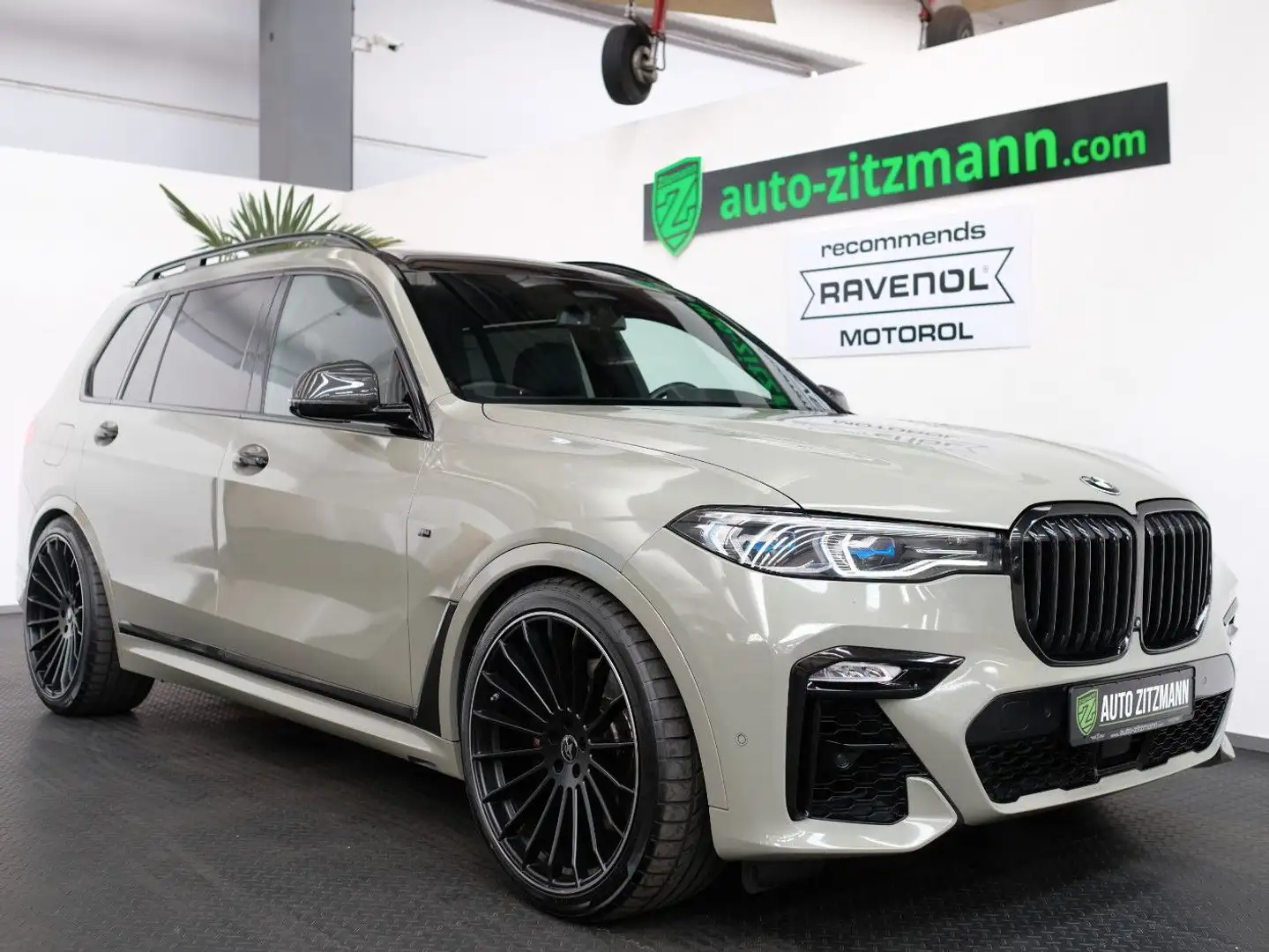 BMW X7 M50/SKY LOUNGE/7-SITZ/FOND-TV/MASSAGE/23 ZOLL Negro - 1