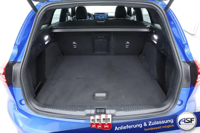 Ford Focus view 12