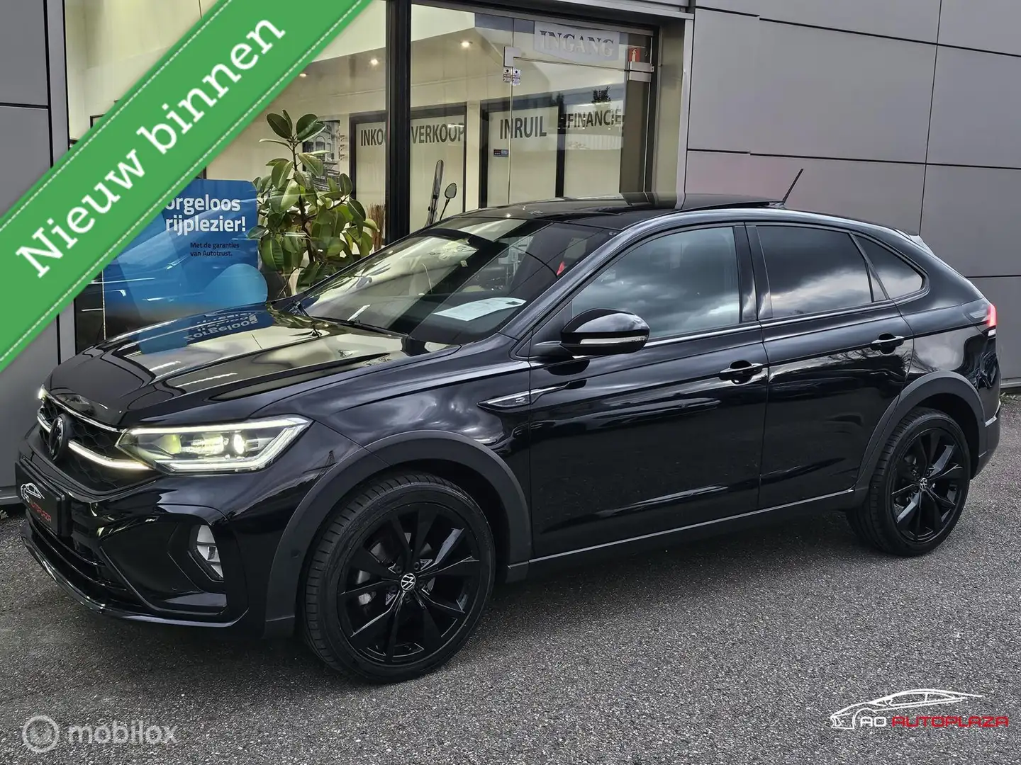 Volkswagen Taigo 1.0 TSI R-Line Business Panorama/Black Style Schwarz - 1