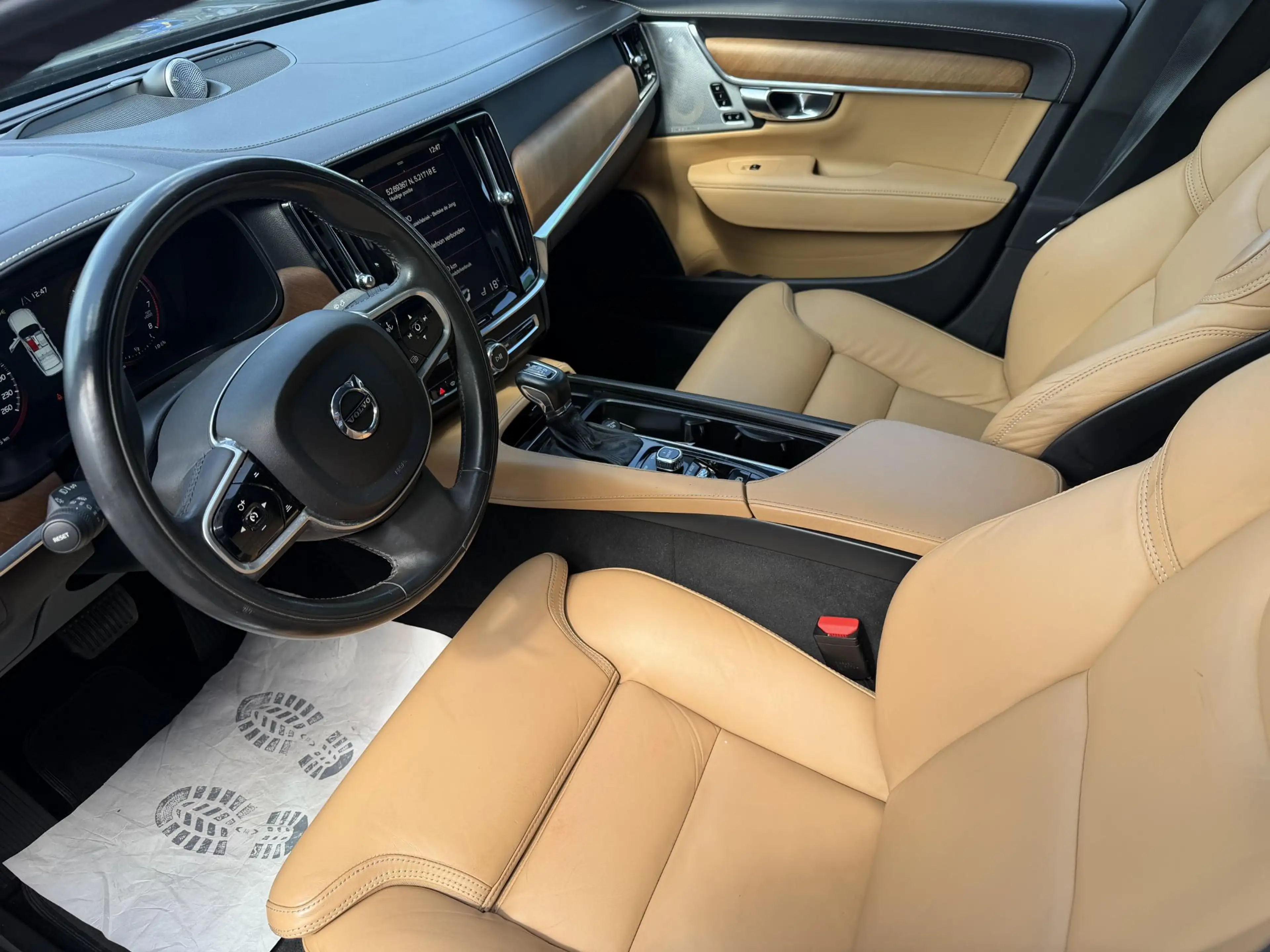 Volvo S90 2.0 T6 AWD Inscription — photo 10