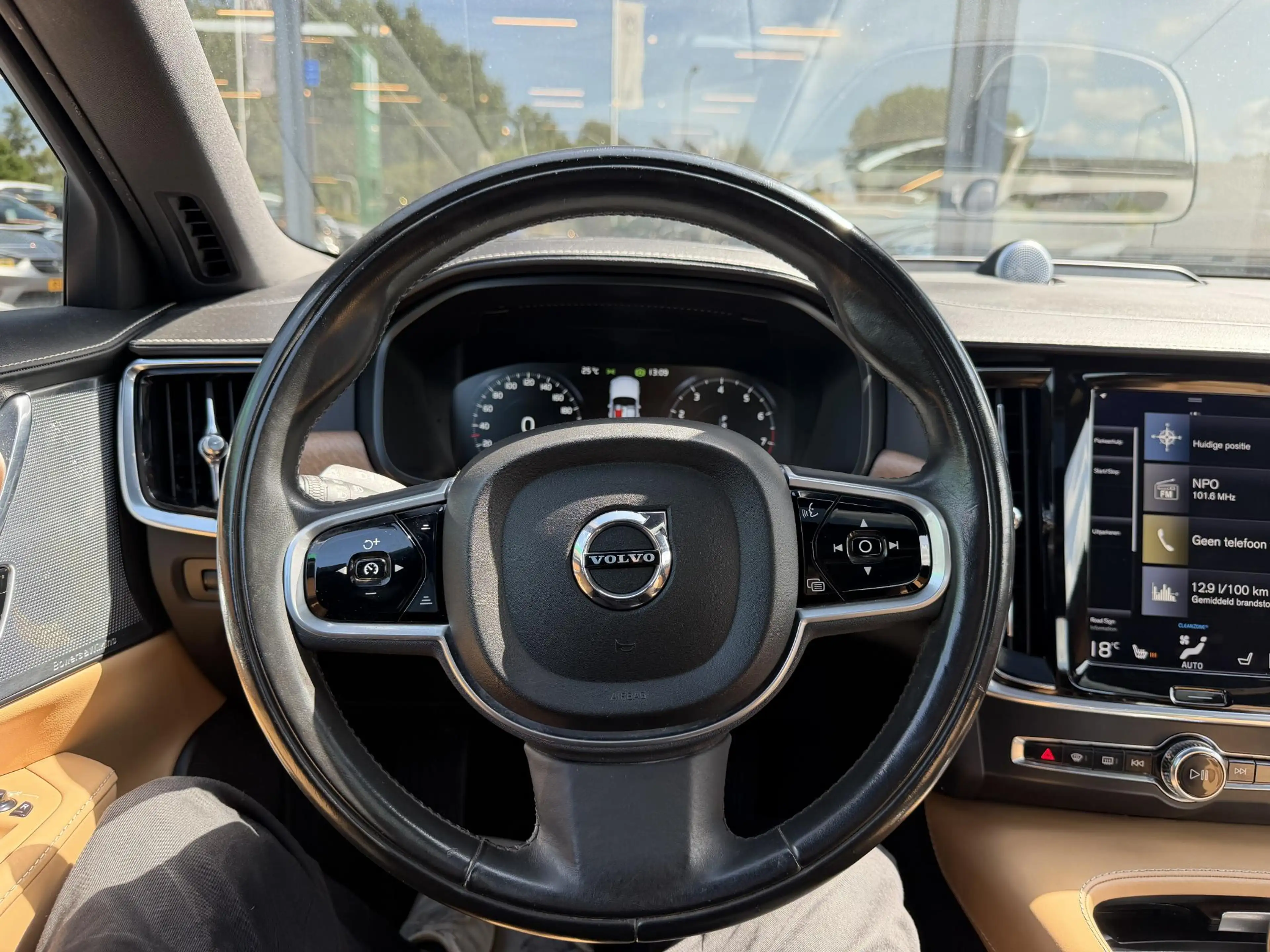 Volvo S90 2.0 T6 AWD Inscription — photo 16