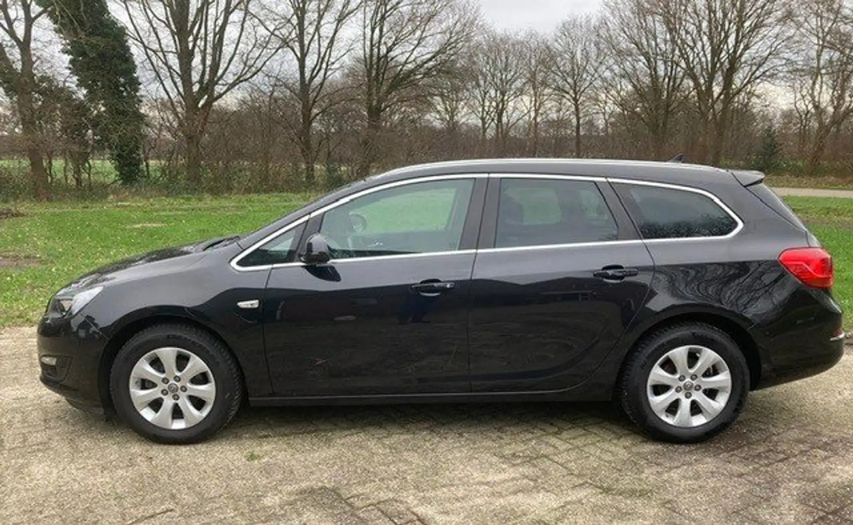 Opel Astra 1.4 Turbo Blitz Zwart - 1