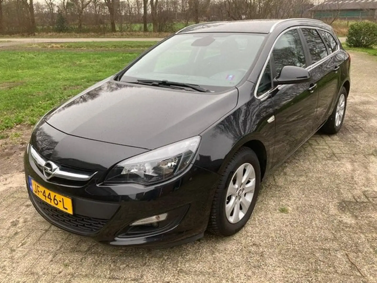 Opel Astra 1.4 Turbo Blitz Zwart - 2