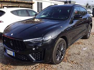 MHEV 330 CV AWD GT
