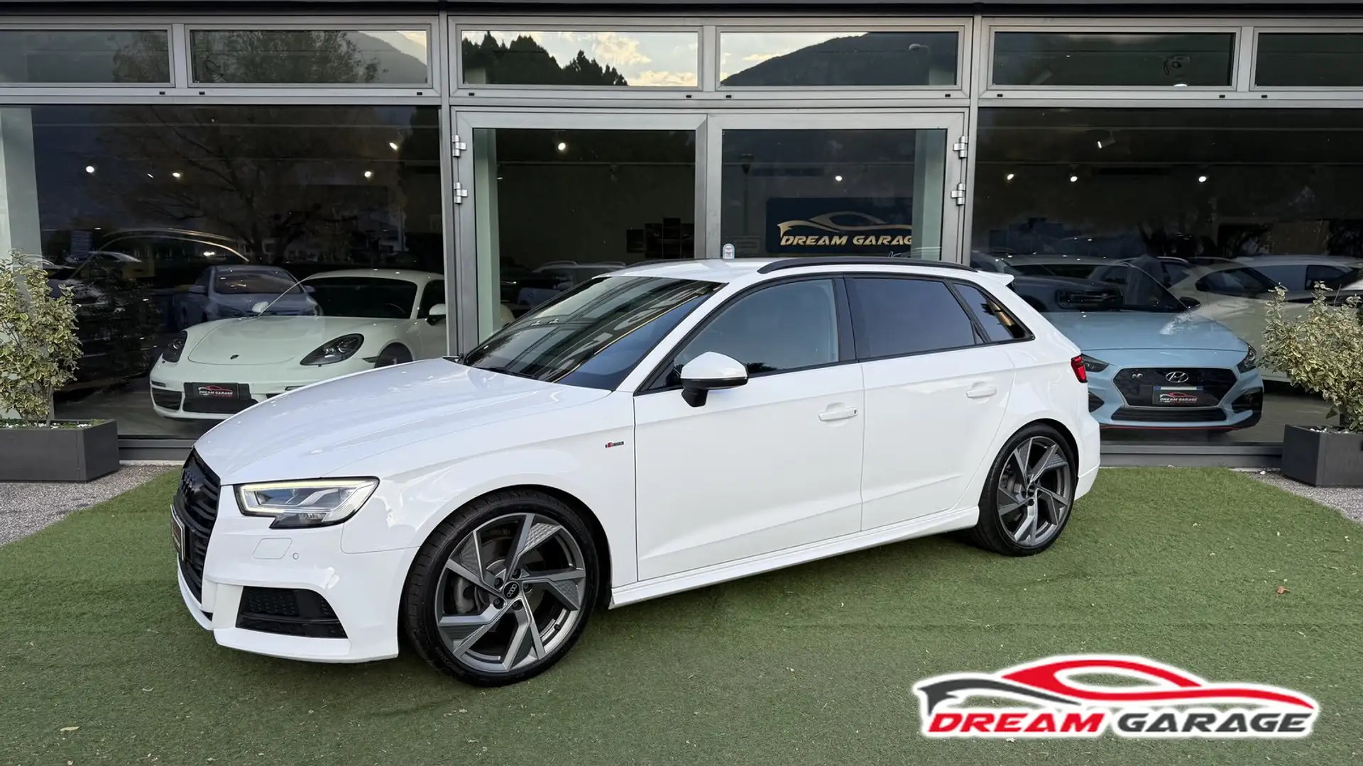 Audi A3 A3 Sportback 2.0 tfsi Quattro 190cv s-tronic Bianco - 1