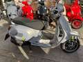 Vespa GTS Super 125 ccm Gris - thumbnail 3
