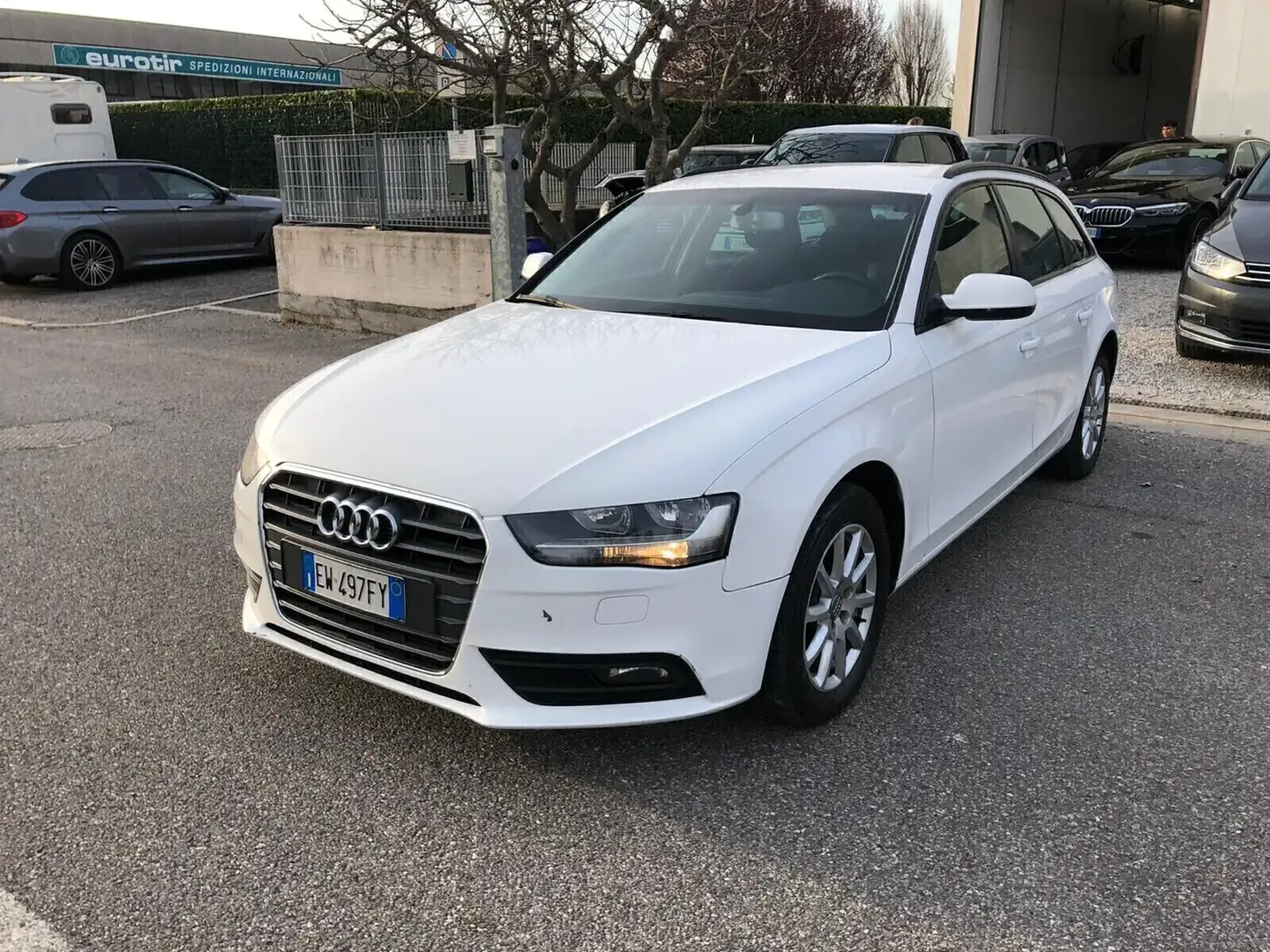 Audi A4 Avant 2.0 TDI 150 CV multitronic Advanced Grigio - 1