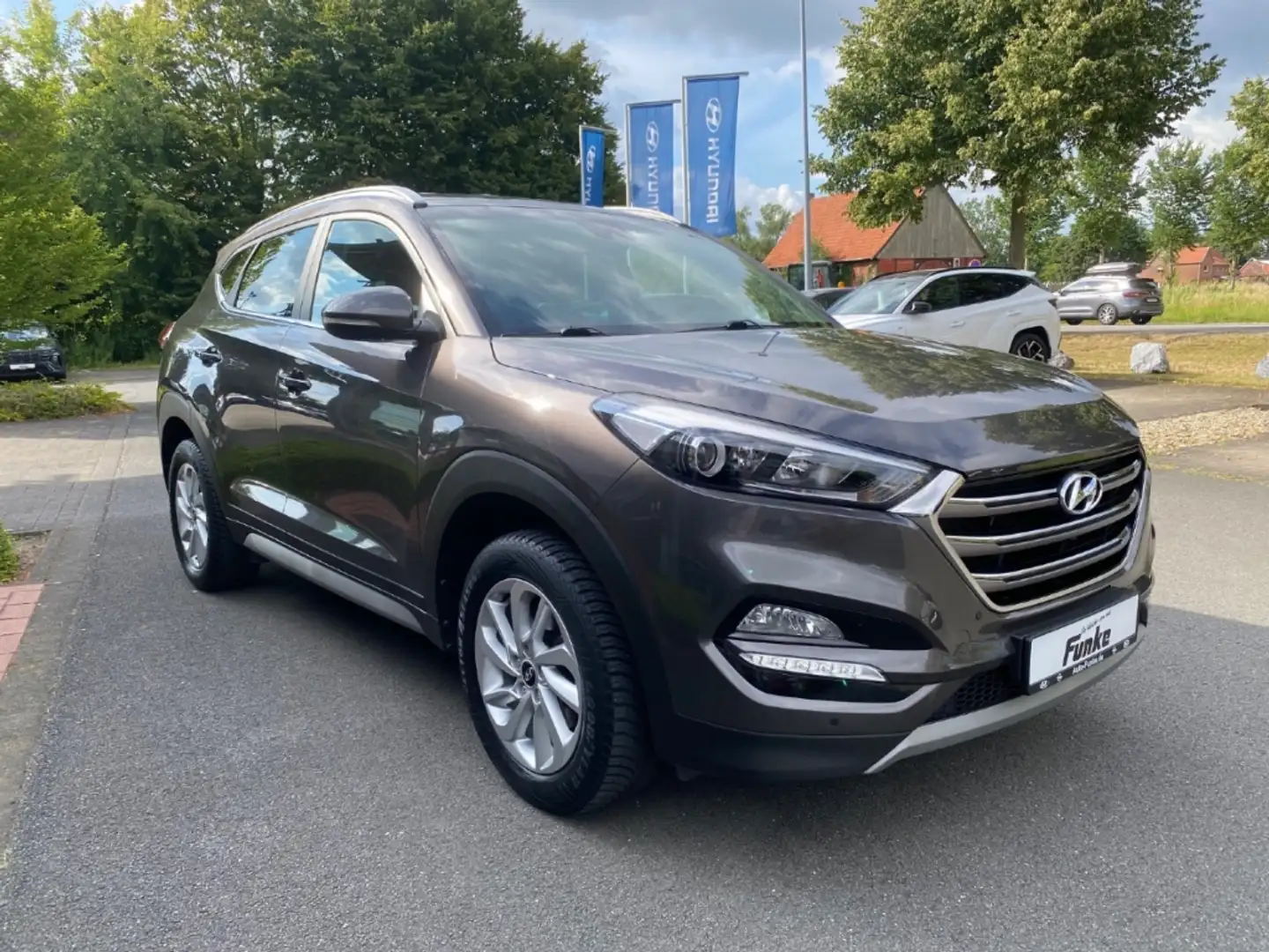 Hyundai TUCSON Style 2WD 1.6 EU6d-T Allwetter Navi Xenon Dyn. Kur Braun - 2