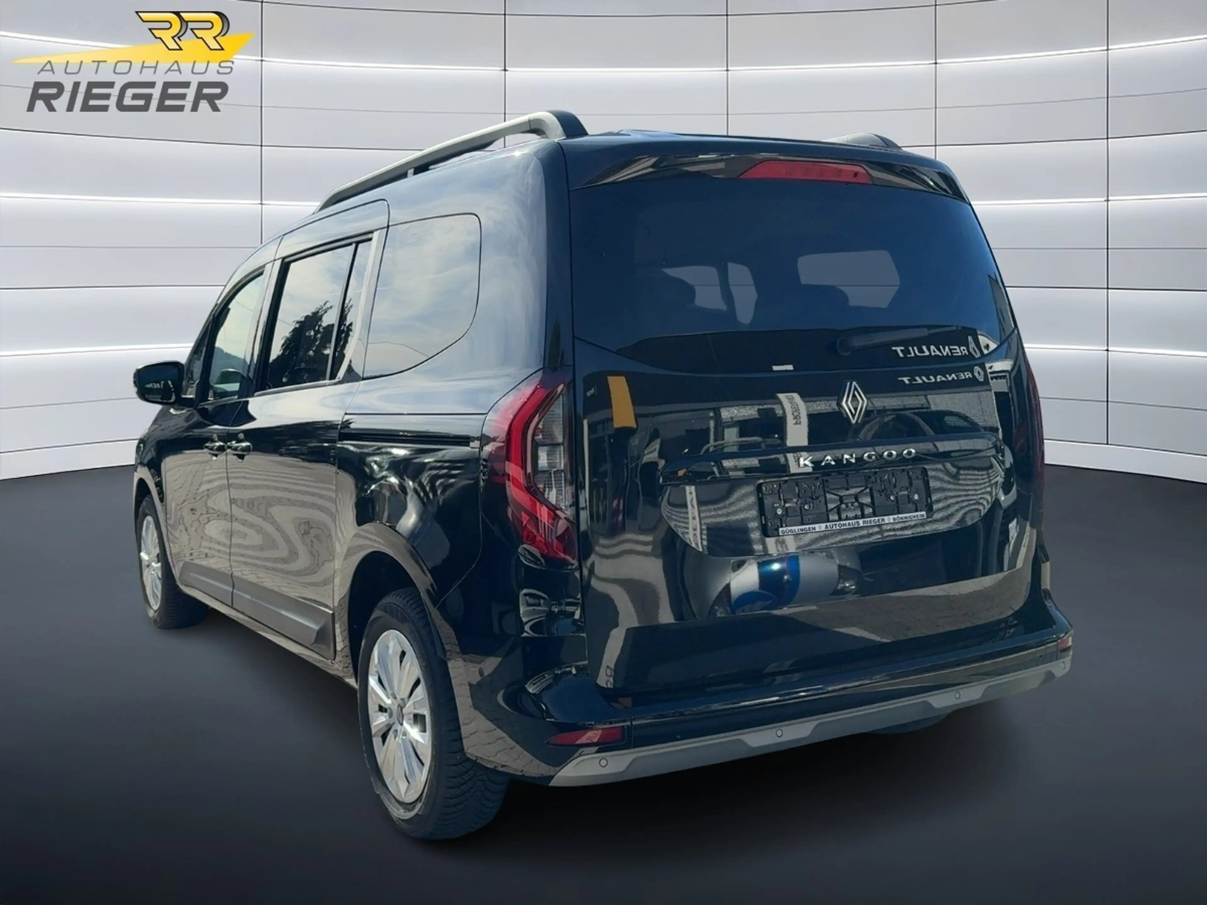 Renault Kangoo III Grand Techno TCe 130 EDC — photo 2