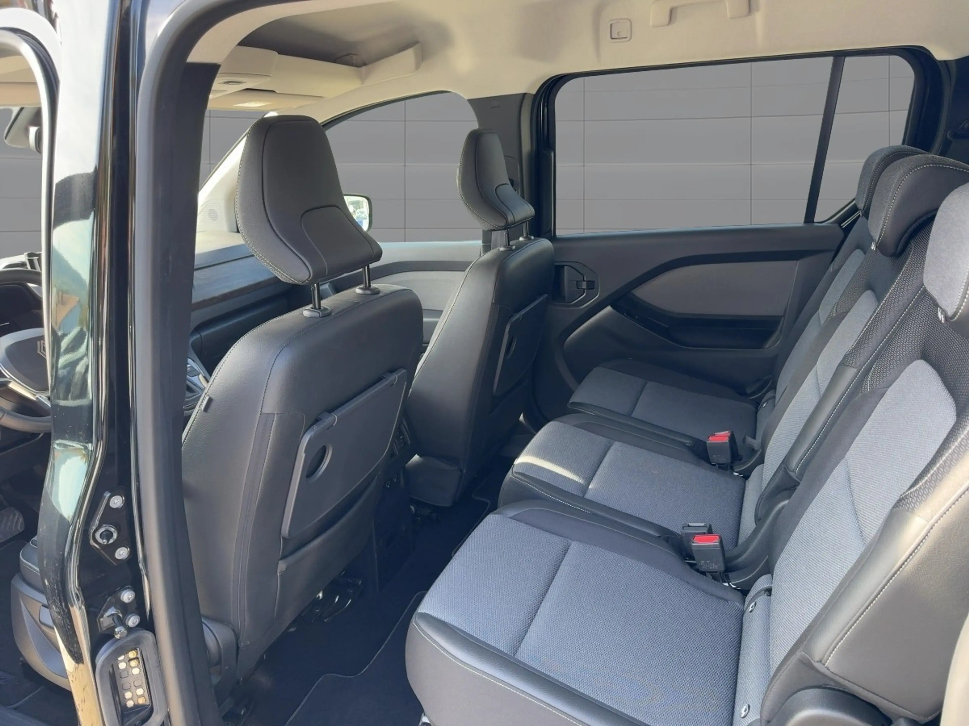 Renault Kangoo III Grand Techno TCe 130 EDC — photo 6