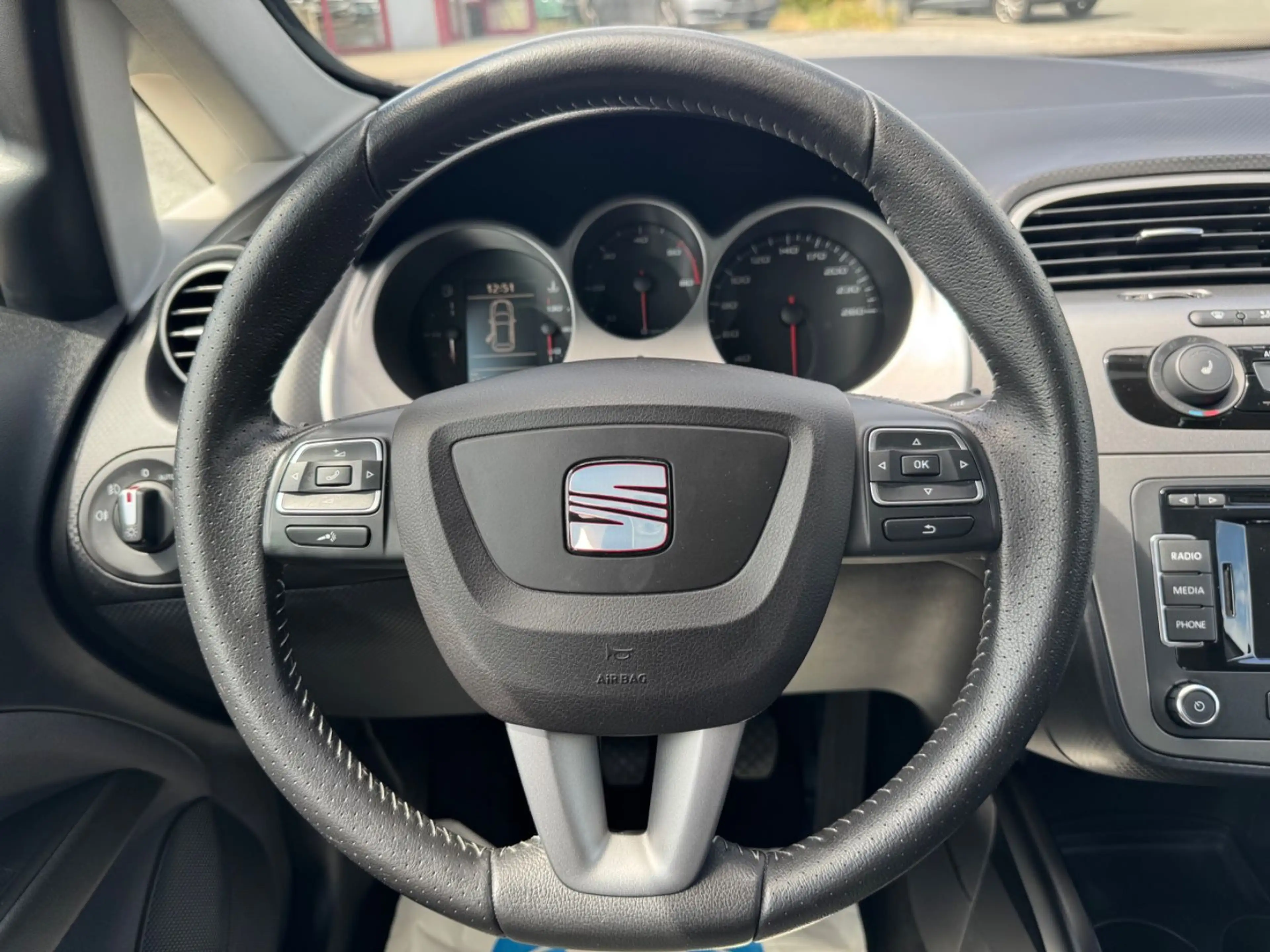 SEAT Altea 1.6 TDI 4You *Navi *PDC *AHK *Sitzheizung — photo 11