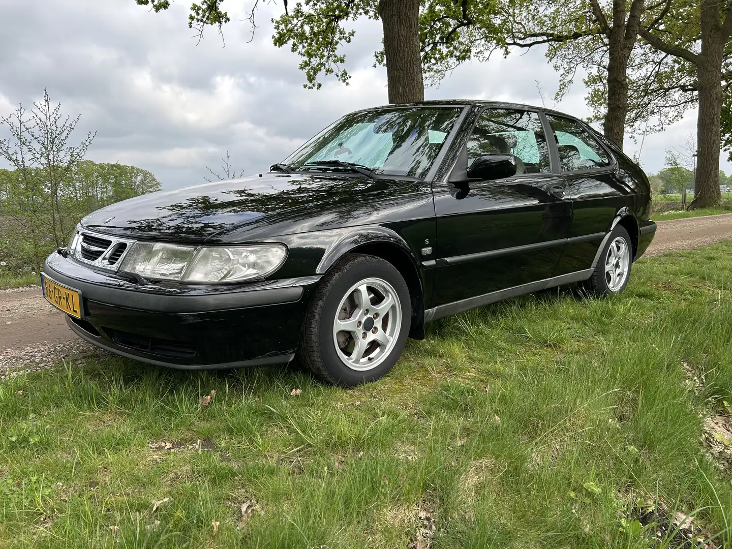 Saab 9-3 2.0t Negro - 1