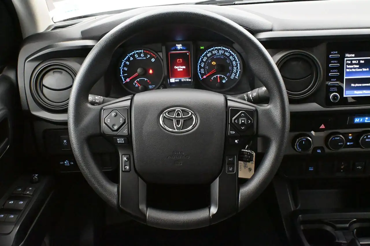 Toyota Tacoma снимка Toyota Tacoma