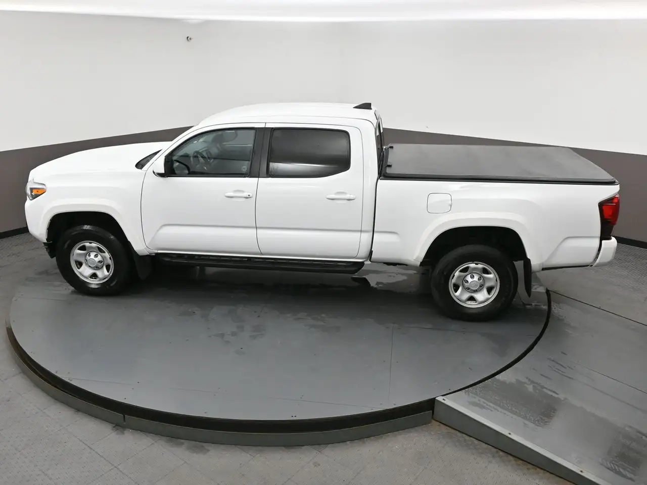 Toyota Tacoma снимка Toyota Tacoma