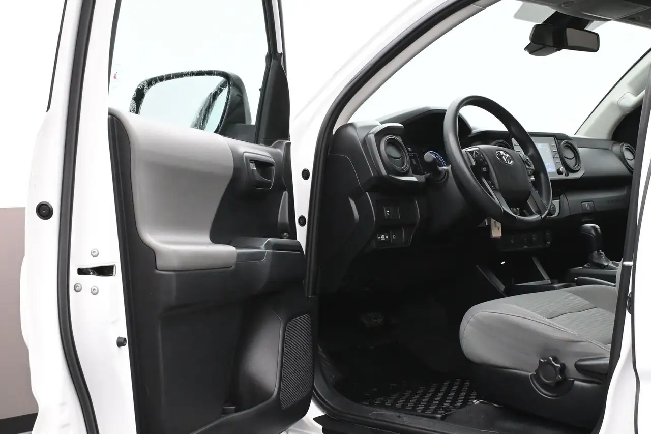 Toyota Tacoma снимка Toyota Tacoma