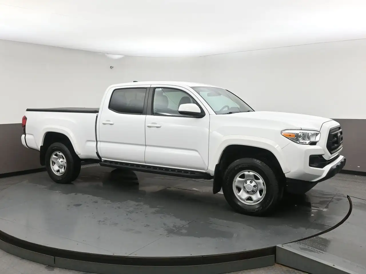 Toyota Tacoma снимка Toyota Tacoma