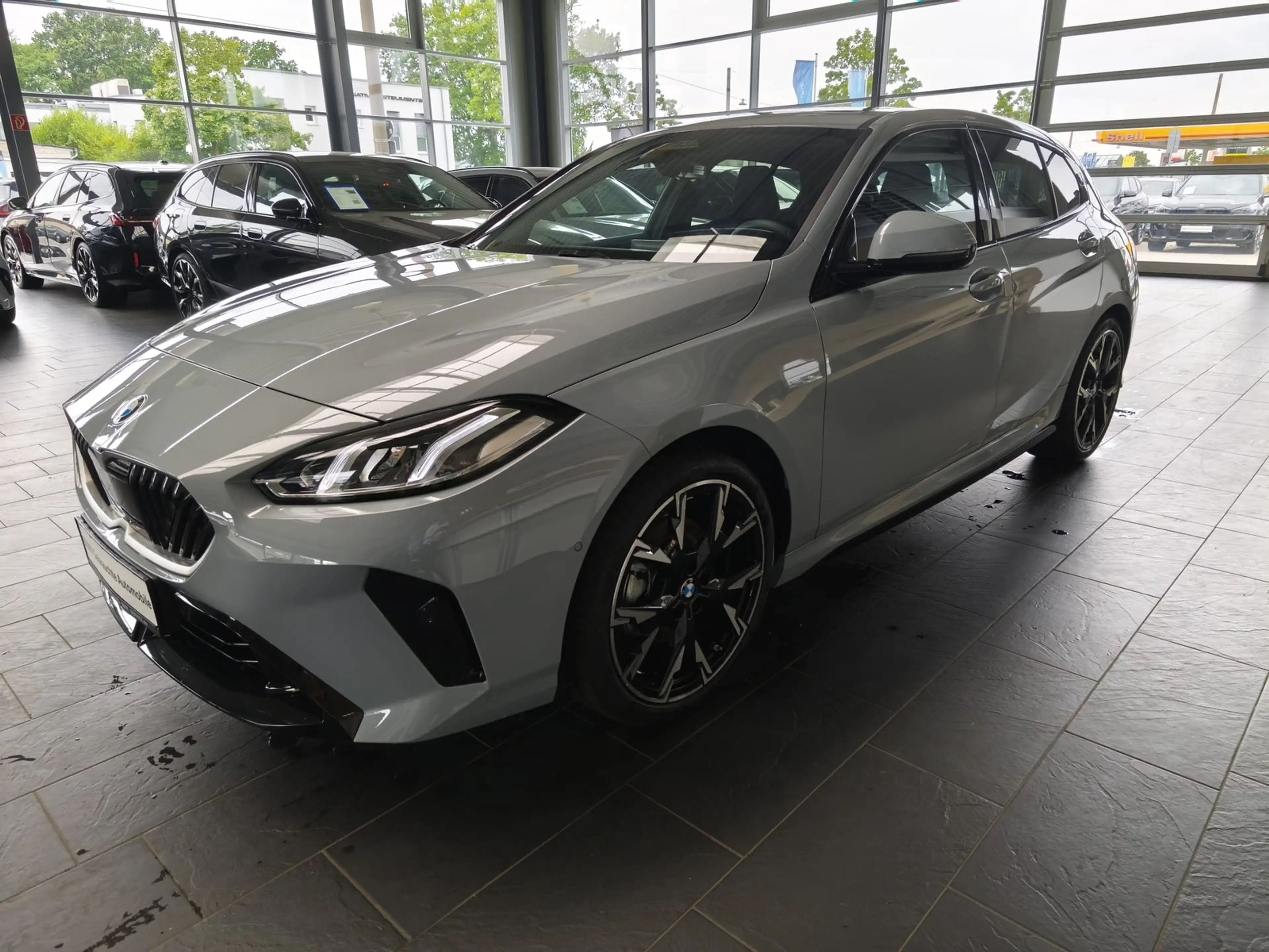 BMW 120 i M Sport Dr.As+/19"/ACC/PANO/RFK — photo 3