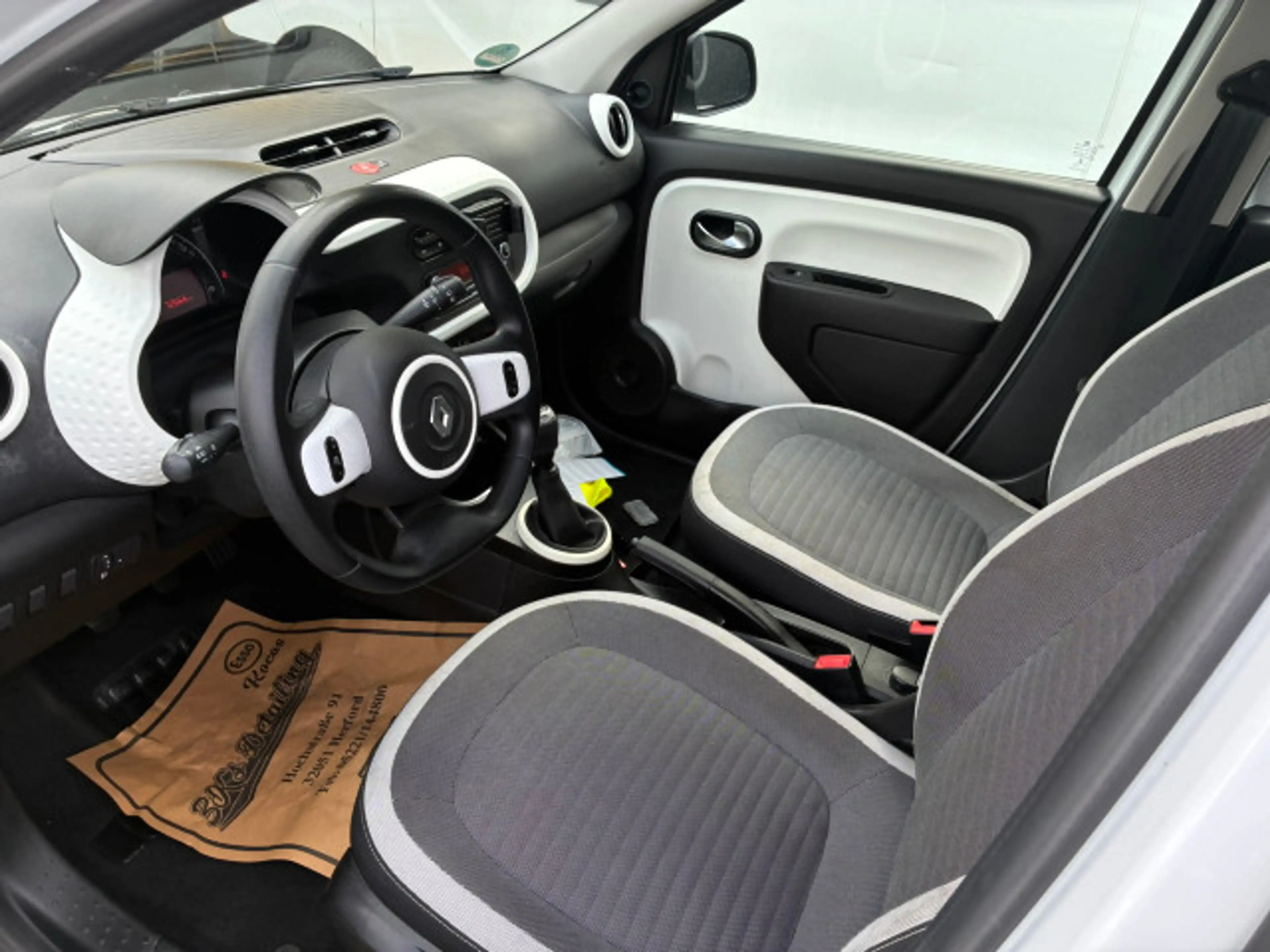 Renault Twingo SCe75 Limited Klimaanlage — photo 3