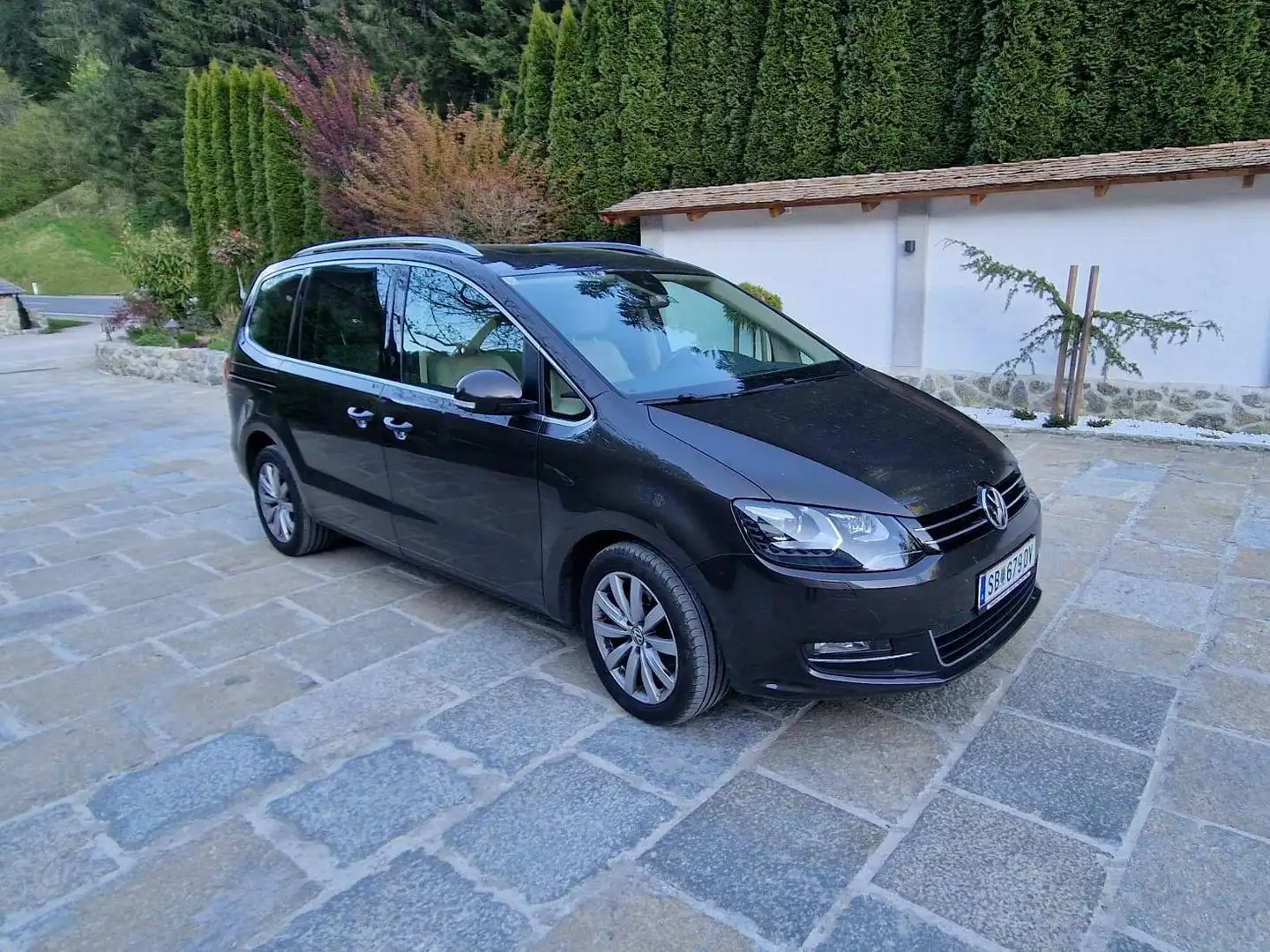 Volkswagen Sharan Sharan Highline BMT SCR 2,0 TDI 4Motion Highline Braun - 2