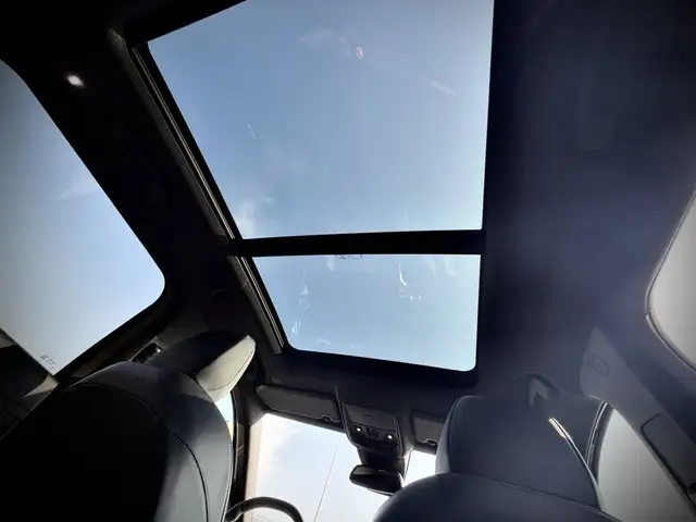 Jeep Compass view 12