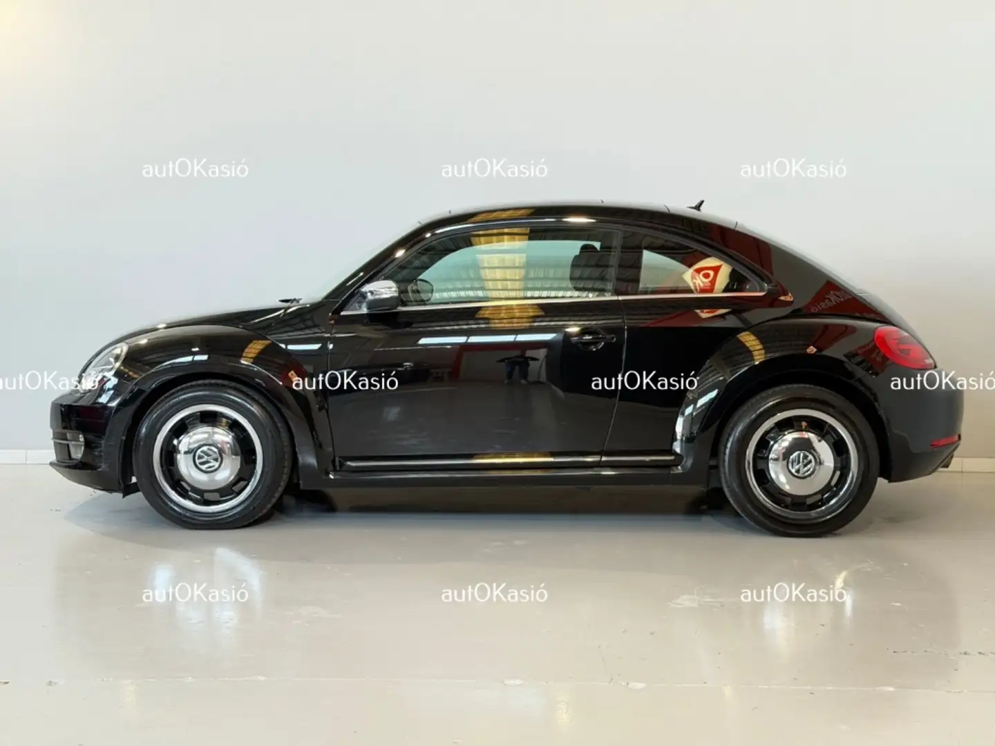 Volkswagen Beetle Berlina Manual de 3 Puertas Negro - 2