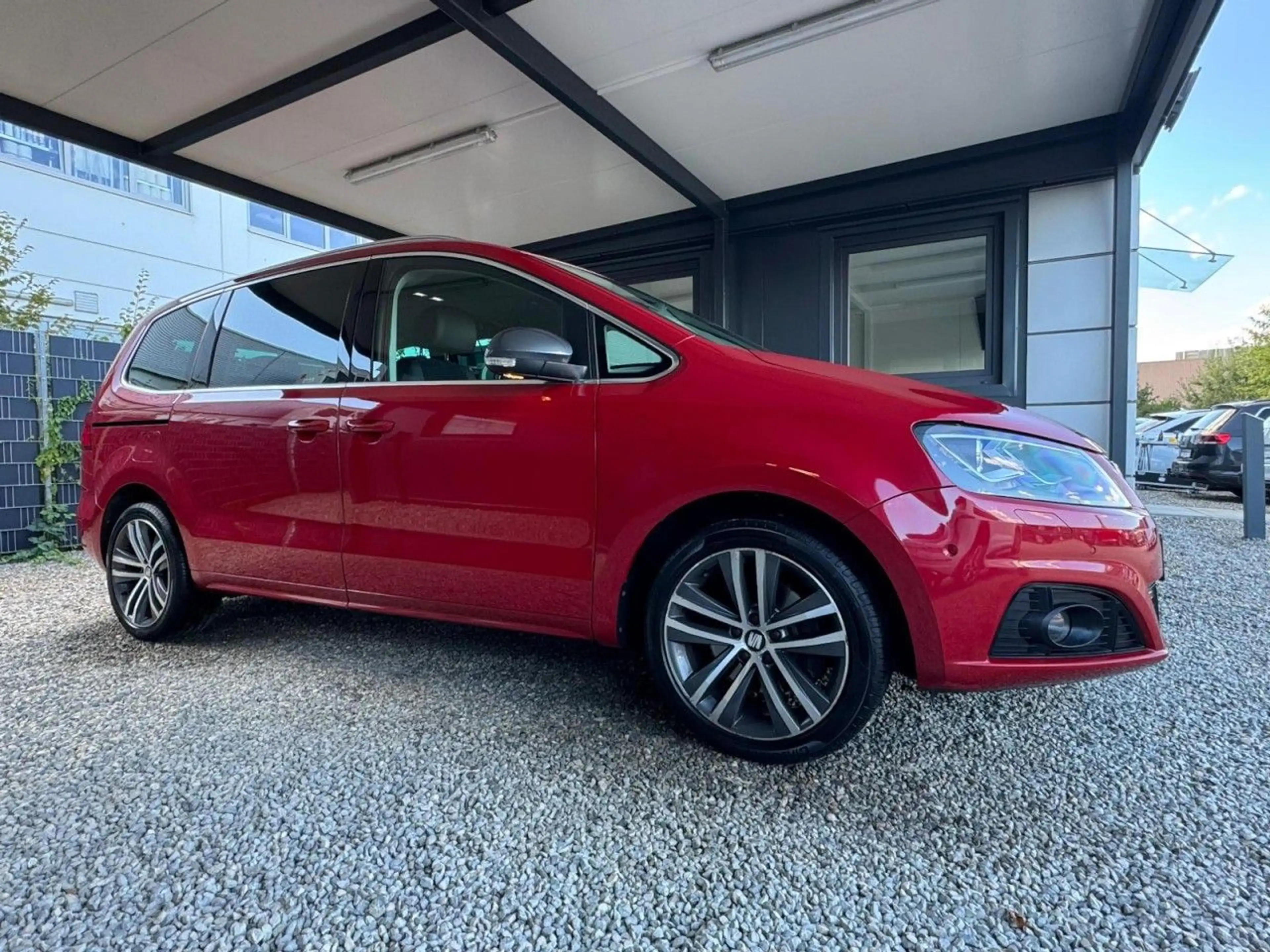 SEAT Alhambra 1.4 TSI DSG,FR-LINE,7-SITZER,STANDH,AHK — photo 2