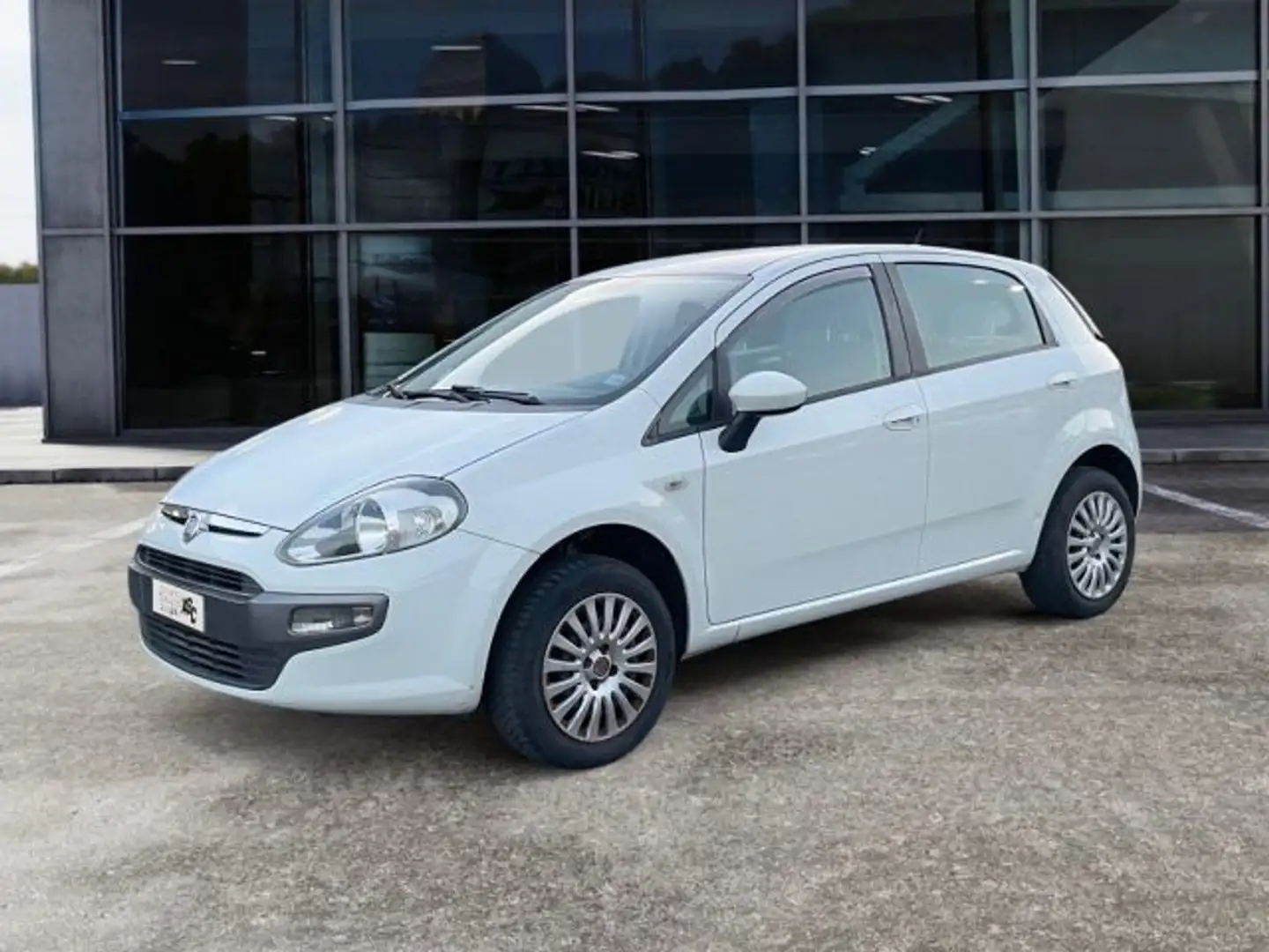 Fiat Punto Evo 1.4 natural power Emotion 70cv Weiß - 1