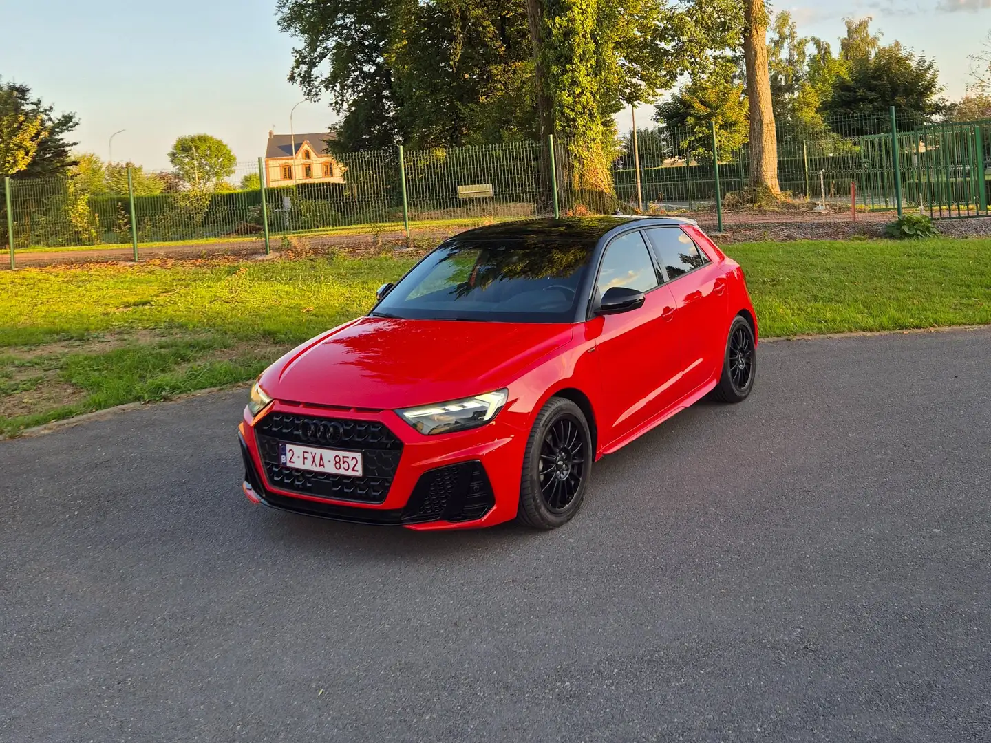 Audi A1 A1 Sportback 25 TFSI S line S tronic (EU6AP) Rouge - 1
